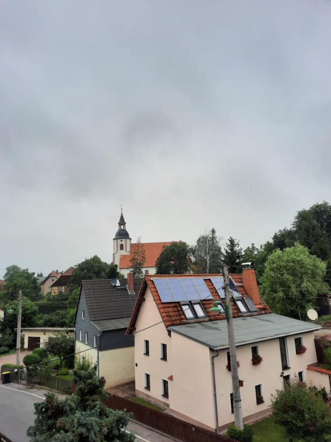 Gaestewohnung Am Thuemmlitzwald Гримма Экстерьер фото
